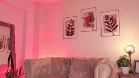 Dahiann Walcott online show from 02/23/26, 03:09