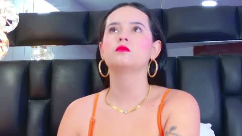 Dahiana online show from 04/28/26, 11:37