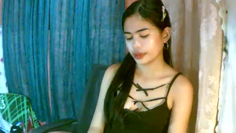 Im Dahlia online show from 04/01/26, 01:41