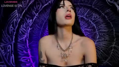 Dahlia online show from 04/19/26, 02:11