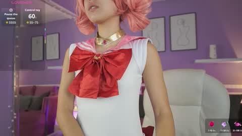 Dahlia Grey online show from 10/03/25, 11:40