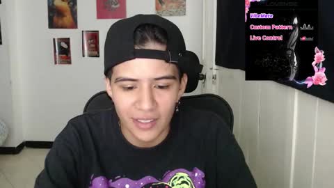 lorena online show from 11/18/25, 09:52