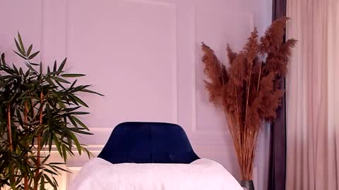 Deea  online show from 04/07/26, 09:32