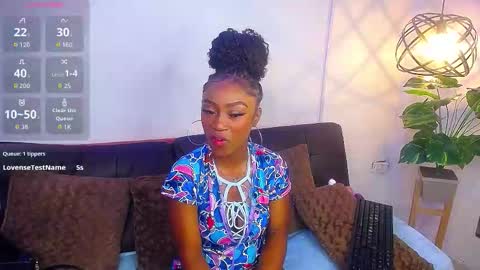 DAHYAN online show from 12/01/25, 02:44