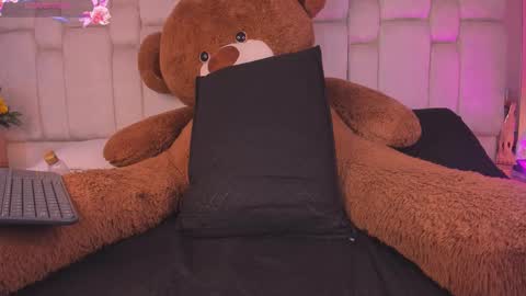 Daia Ortiz  online show from 10/03/25, 09:12