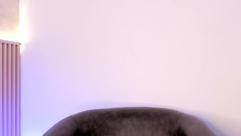 Daiana online show from 12/14/25, 07:40