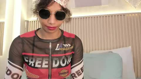Snapshot of daiana_curly chatting on 04/28/26, 07:41 Daiana online show from 04/28/26, 07:41