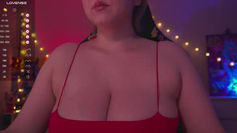 Snapshot of daien_halpert chatting on 11/21/25, 09:35 Cute DianaOnline mostly at 8pm-0000 am UK TimeTuesday and Wednesday off online show from 11/21/25, 09:35