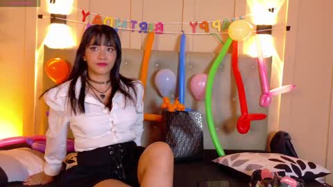 daiisy_kiss online show from 05/13/26, 01:30