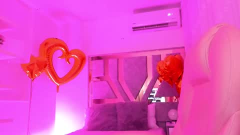 Snapshot of daila_01 chatting on 02/25/25, 03:20 Daila online show from 02/25/25, 03:20