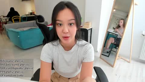 daily_love online show from 10/27/25, 07:01