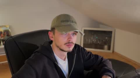 Daimon  online show from 10/30/25, 02:35