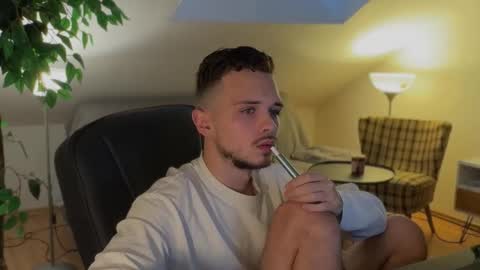 Daimon  online show from 11/09/25, 01:09