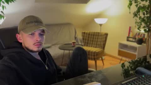 Daimon  online show from 11/15/25, 04:21