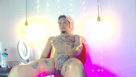 Snapshot of daimond_hope666 chatting on 02/01/25, 10:23 Daimond hope666 online show from 02/01/25, 10:23