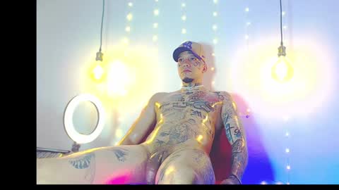 Snapshot of daimond_hope666 chatting on 02/04/25, 03:11 Daimond hope666 online show from 02/04/25, 03:11