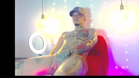 Snapshot of daimond_hope666 chatting on 02/06/25, 03:06 Daimond hope666 online show from 02/06/25, 03:06