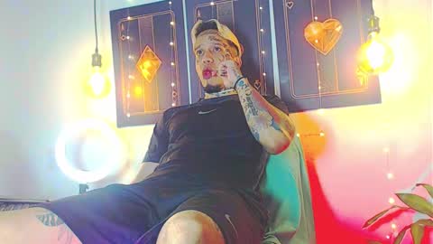 Snapshot of daimond_hope666 chatting on 02/17/25, 04:20 Daimond hope666 online show from 02/17/25, 04:20