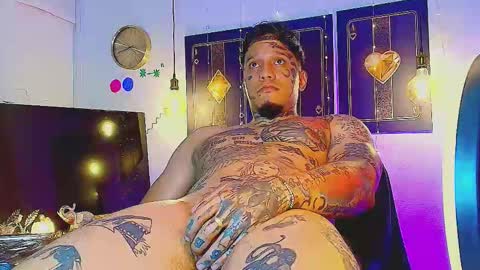 Snapshot of daimond_hope666 chatting on 09/10/25, 12:43 Daimond hope666 online show from 09/10/25, 12:43