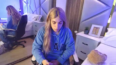 Snapshot of daimondti chatting on 09/11/25, 11:43 DaimonTi online show from 09/11/25, 11:43