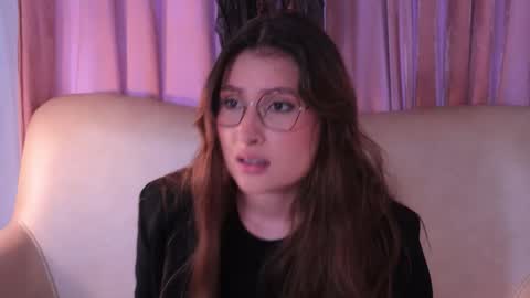 Snapshot of daisha_riley chatting on 10/22/25, 06:29 Lauren online show from 10/22/25, 06:29