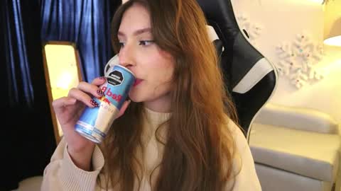 Snapshot of daisha_riley chatting on 12/03/25, 02:15 Lauren online show from 12/03/25, 02:15