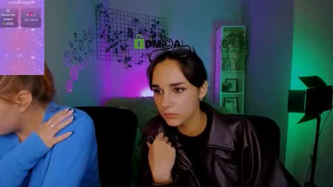 Snapshot of daisy_candy chatting on 10/01/25, 07:20 Little Di online show from 10/01/25, 07:20