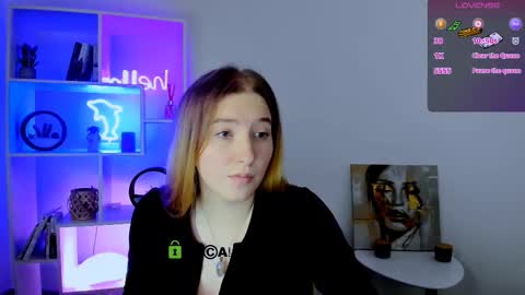 Snapshot of daisy_candy chatting on 11/29/25, 08:23 Little Di online show from 11/29/25, 08:23