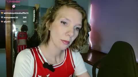 daisy_lovely online show from 11/17/25, 04:18