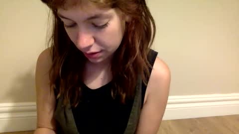 Snapshot of daisybaby699 chatting on 10/07/25, 08:55 DaisyB3 online show from 10/07/25, 08:55