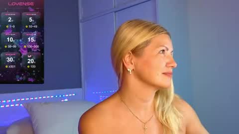 Daisy online show from 07/11/26, 04:43