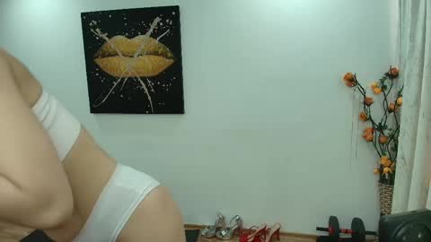 Daisyy online show from 05/14/26, 05:36