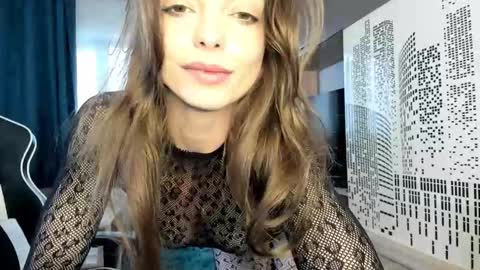 Beatrice online show from 11/03/25, 08:48