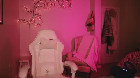 daisy online show from 03/22/26, 02:04