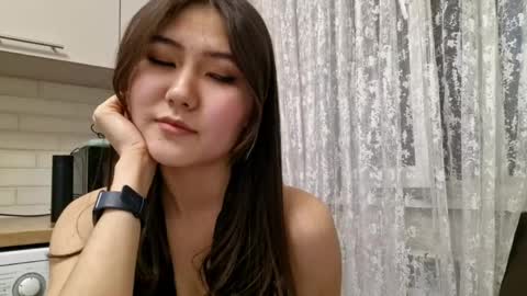 Snapshot of daisyzebley chatting on 05/19/26, 02:34 Jasmin online show from 05/19/26, 02:34