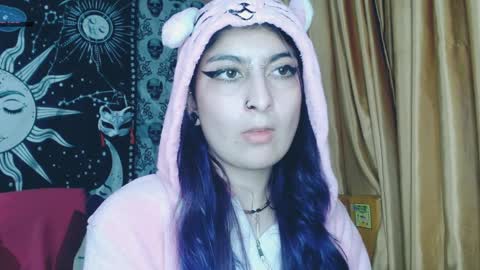 Snapshot of dak_7 chatting on 01/22/25, 04:44    --  -- help me reach 100 hands up  online show from 01/22/25, 04:44