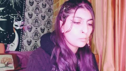 Snapshot of dak_7 chatting on 02/06/25, 04:53    --  -- help me reach 100 hands up  online show from 02/06/25, 04:53