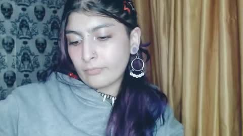 Snapshot of dak_7 chatting on 02/12/25, 03:51    --  -- help me reach 100 hands up  online show from 02/12/25, 03:51
