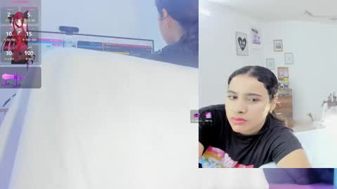 daki_ume_ online show from 10/31/25, 02:45