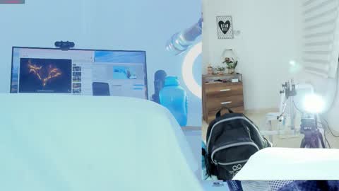 daki_ume_ online show from 01/09/26, 02:25