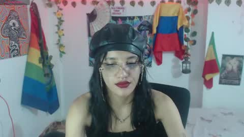 Snapshot of dakkohott chatting on 04/20/26, 07:22 Dakko online show from 04/20/26, 07:22