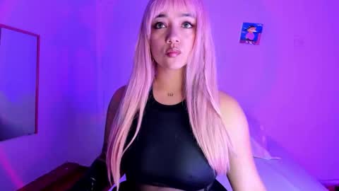 Snapshot of dakostelee1_ chatting on 11/08/25, 08:40 dakostelee1_ online show from 11/08/25, 08:40