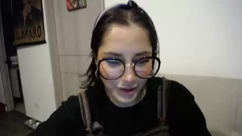 IG  dakotasofiaa online show from 01/24/25, 04:37