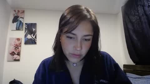 IG  dakotasofiaa online show from 03/06/25, 04:19