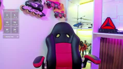 dakota_addams online show from 04/15/26, 08:09