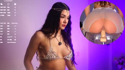 Snapshot of dakota_blare chatting on 10/24/25, 06:04 Dakota online show from 10/24/25, 06:04