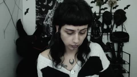 dakota online show from 05/06/26, 02:40