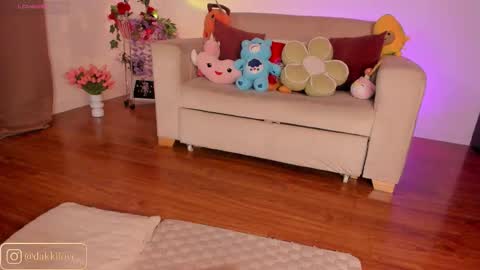 Dakota Follow my IG dakkilove  online show from 11/13/25, 02:21