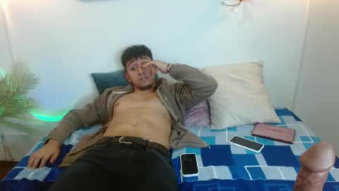 dakota Rouse Lx online show from 11/05/25, 02:50