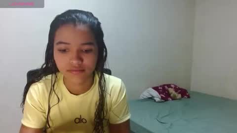 Snapshot of dakota_sweetx chatting on 01/12/25, 07:42 Dakota And Bellamy online show from 01/12/25, 07:42